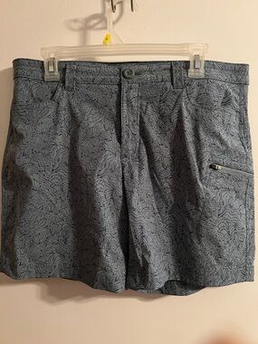 Eddie Bauer Women’s Blue Patterned Nylon Shorts